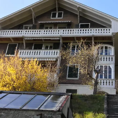 Schwendi-blueme דירה